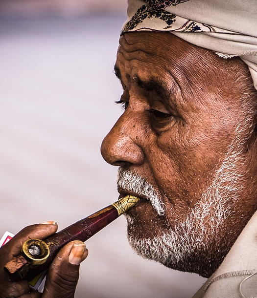 كيف يزيد التدخين من خطر التدهور المعرفي بين كبار السن؟